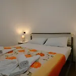 Bianca Appartamento Perledo